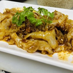 ยำแมงกระพรุนน้ำมันงาน