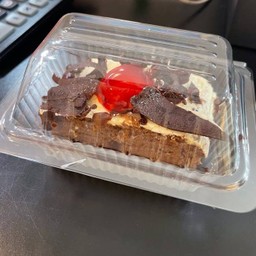 แบล็กฟอเรสโรล