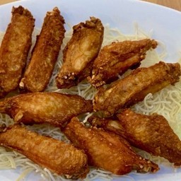028ปีกไก่ทอดน้ำปลา