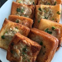 ขนมปังหน้าหมู