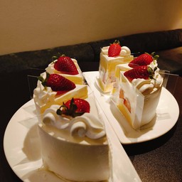 Strawberry Shortcake / สตรอเบอร์รี่ ช็อตเค้ก