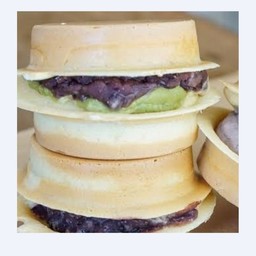 โอปันยากิ ไส้ชาเขียวถั่วแดง紅豆餅抹茶餡