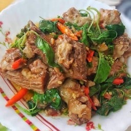 ก๋วยเตี๋ยวเนื้อตุ๋นนายตี๋ ศาลายา