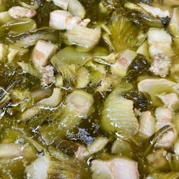 ต้มผักกาดดองหมูสามชั้น