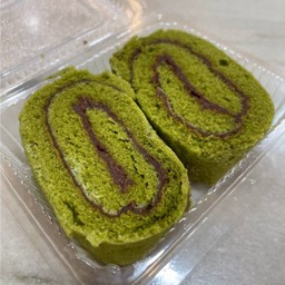 โรลชาเขียวถั่วแดง