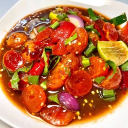 ยำไข่แดงเค็ม