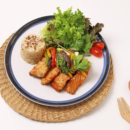 ข้าวปลานิลผัดขึ้นฉ่าย