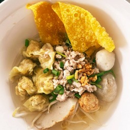 เกี๊ยวหมูน้ำใส