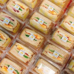 แซนวิชทูน่า ปูอัด