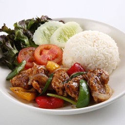 ข้าวผัดพริกไทยดำปลาเต้าซี่