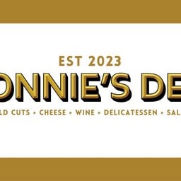 Bonnie's Deli, Chiang Mai เชียงใหม่