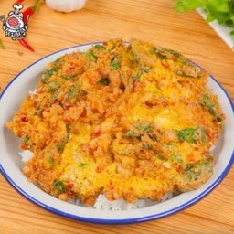 กระเพราไข่เจียว