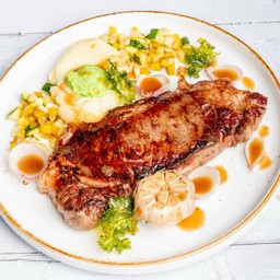 WAGYU STRIPLOIN