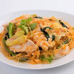 สุกี้แห้งไก่หมัก