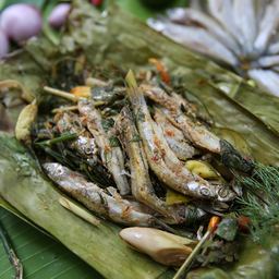 หมกปลาซิวใบตอง