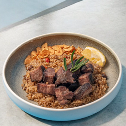 ข้าวผัดมันเนื้อหน้าลิ้นวัวย่าง