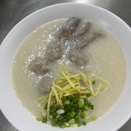พิเศษ หมูตับ