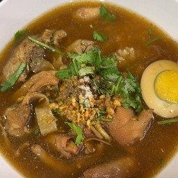 ข้าวต้มทรงเครื่อง