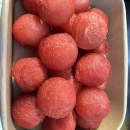 แตงโม (ผลไม้ตัดแต่ง) (200g)