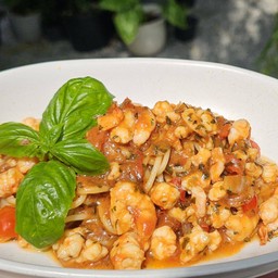 กุ้งซอสมะเขือเทศ(สปาเก็ตตี้)