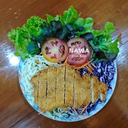 สลัดไก่ทอด