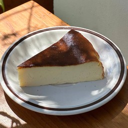 ชีสเค้กหน้าไหม้