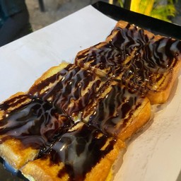 ขนมปังชุบไข่+ช็อค