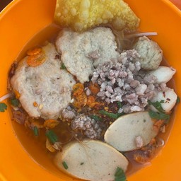 ก๋วยเตี๋ยวต้มยำ