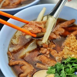 ก๋วยจั๊บธรรมดา