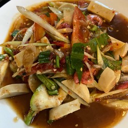 ตำไก่ยอ