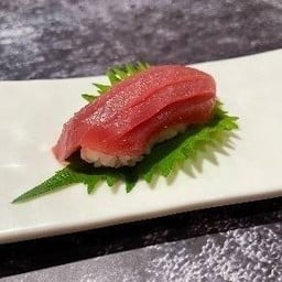 TUNA NIGIRI