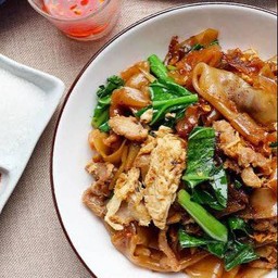 ผัดซีอิ๊ว