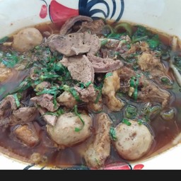 เกาเหลาเนื้อรวม