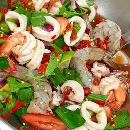 ตำเกาเหลาทะเลกุ้งสุก