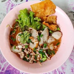 เกี๊ยวหมูโฟยำ