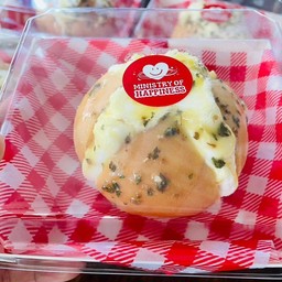 ขนมปังกระเทียมชีส