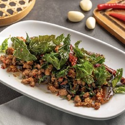 ผัดกะเพราหมูสับโบราณ