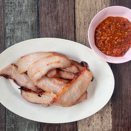 คอหมูย่าง