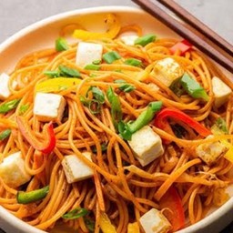 Paneer noodles