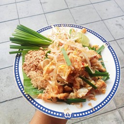 ผัดไทยไก่