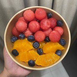 แตงโม ส้ม บลูเบอร์รี่