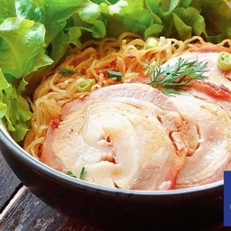 บะหมี่แห้งหมูชาชู