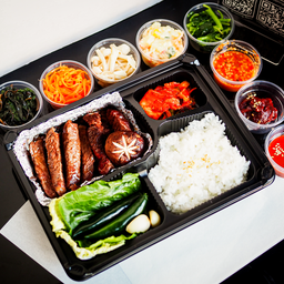 ข้าวกล่องสันคอหมูเกาหลี