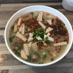 ก๋วยจั๊บญวน