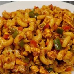 Macaroni pasta chicken