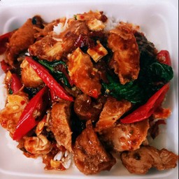 พริกเผาไก่กรอบ