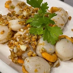 หอยเชลล์ ผัดเนยกระเทียม (M)