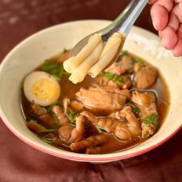 ก๋วยจั๊บพิเศษ