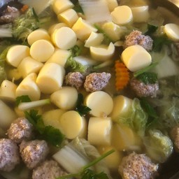 แกงจืดผักกาดขาวเต้าหู้หมูสับ