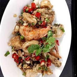 238 คั่วพริกเกลือ ทะเล(ปลา/กุ้ง/หมึก/หมูกรอบ)